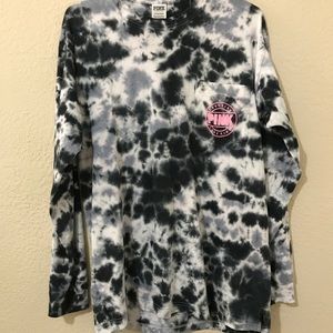 🚨🚨SOLD🚨🚨Vs Pink sweatshirt
